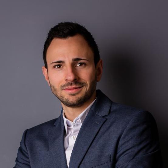 Profilbild von Oliver Grigoras-Stelli